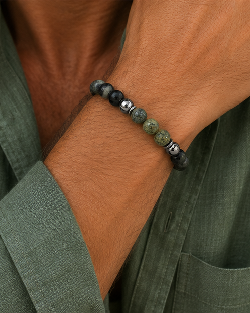 Ikaria jade Bracelet secondary product image