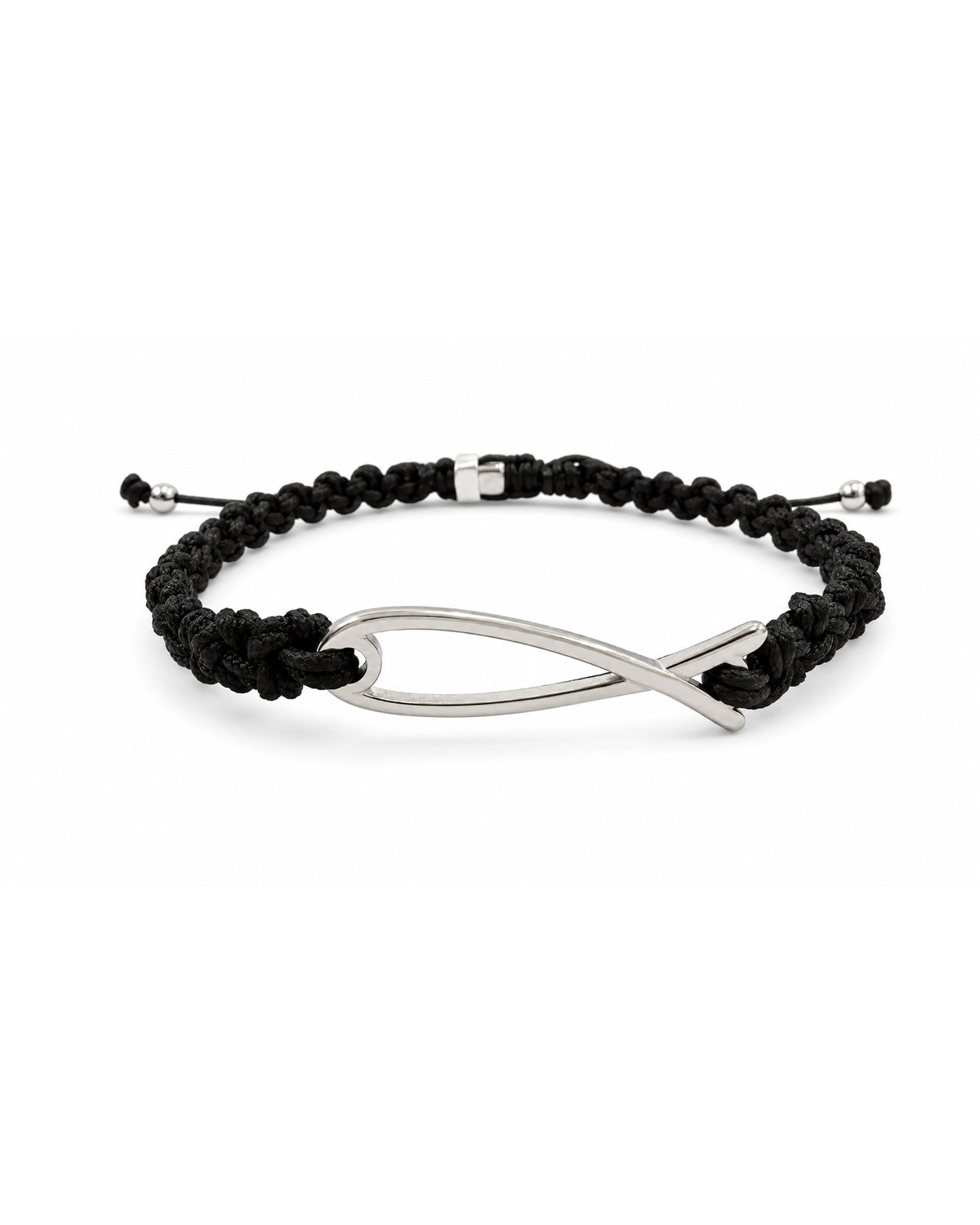 men's macramé bracelet with silver-colored steel fish charm